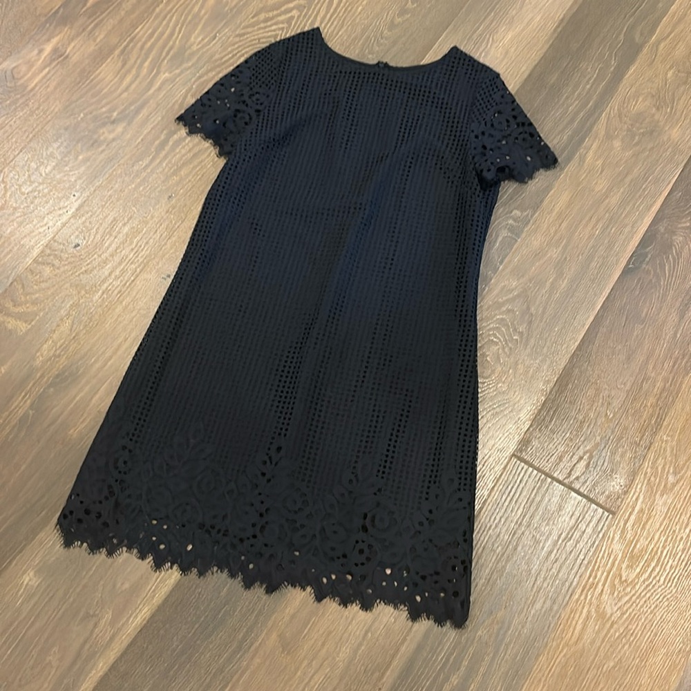 Jude Connally, navy lace dress size large
